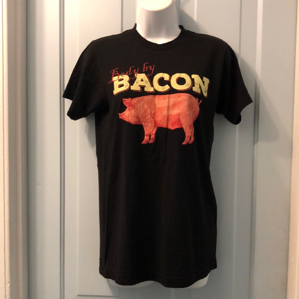 Body by Bacon novelty tshirt Size S FifthSun